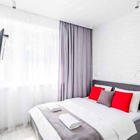 Royal Apartment On Grekova 8 Lviv Exterior photo