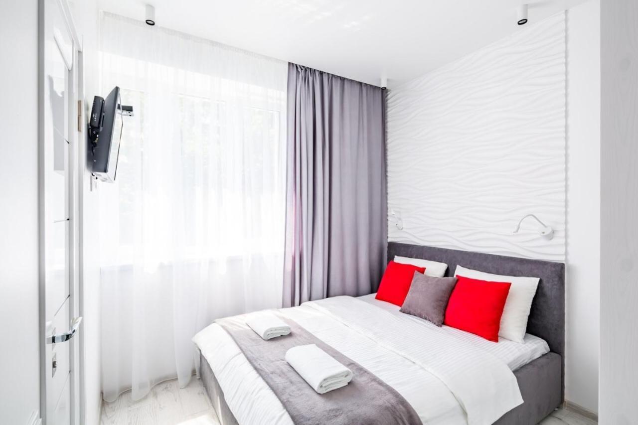 Royal Apartment On Grekova 8 Lviv Exterior photo